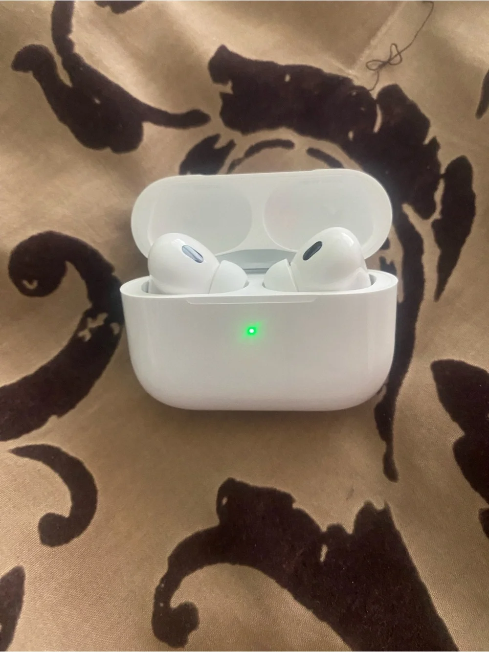 Apple AirPods Pro (2nd Gen) White — Boxed Earbuds